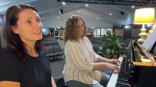 Sabbath Singalong #207 | Sandra Entermann & Kristie Sipec