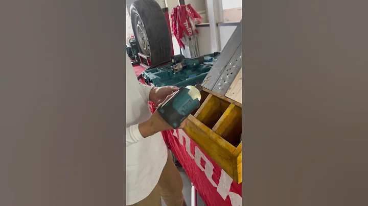 Makita DTD171 Cordless impact Driver #shortvideo #shots #makita #tools #powertools #shorts ##diy