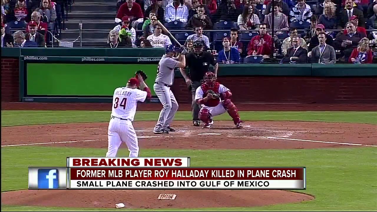 Roy Halladay, Former MLB Pitcher Killed in Small Plane Crash, Was New Pilot