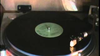 John King & Alison Hinds - Hold You In A Song