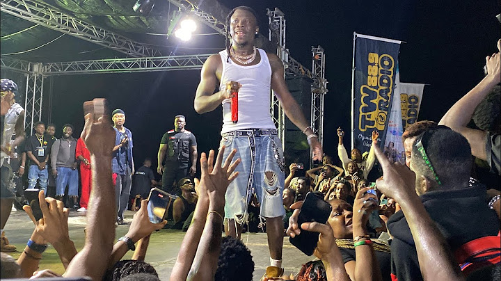 🔥🔥Stonebwoy Shuts Down UCC SRC Week  celebration With Electrifying Performance – Students Go Wild