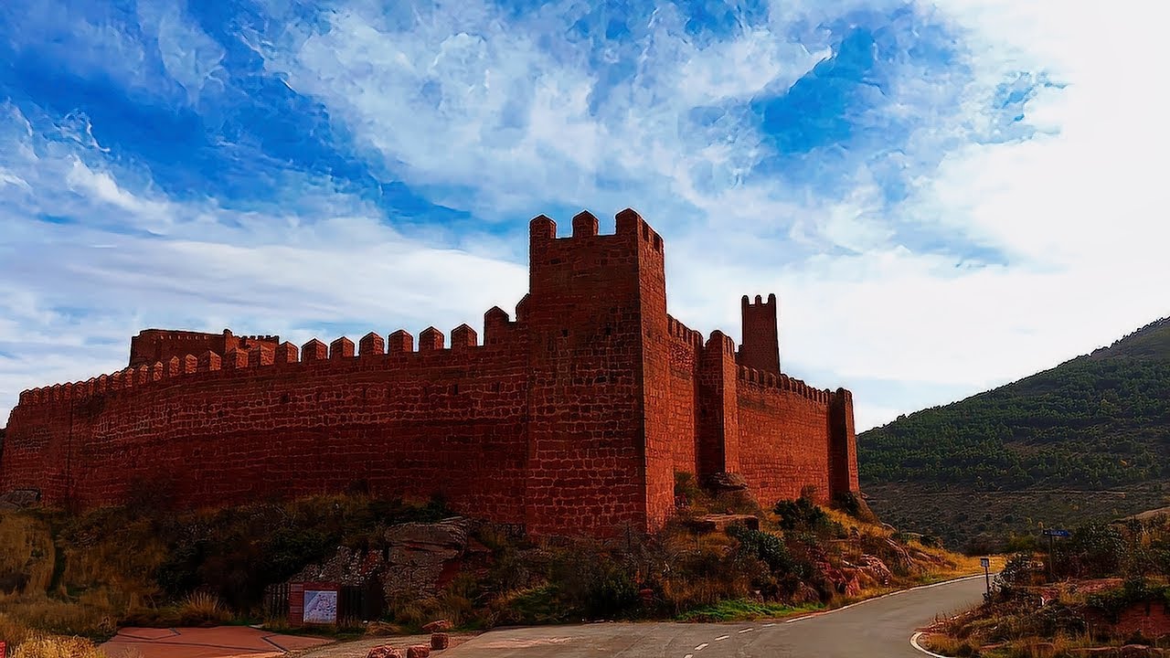 DJI MAVIC 4  -  CASTILLO DE PERACENSE