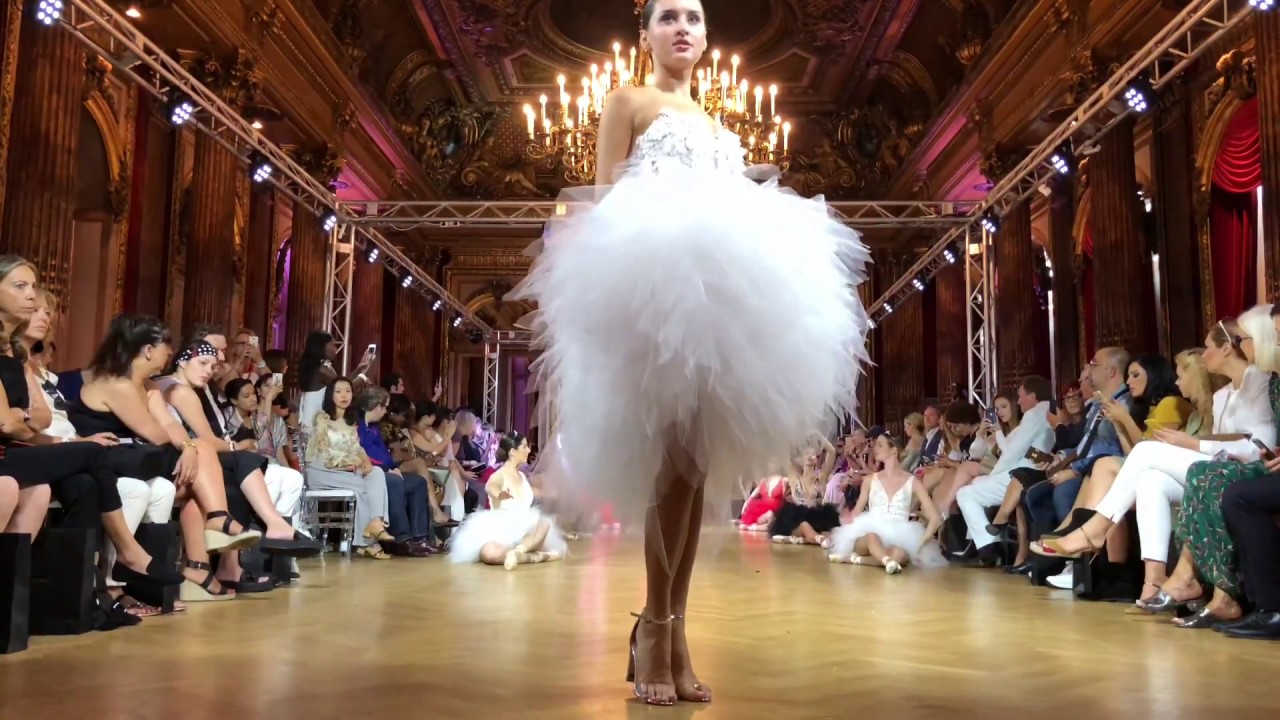 Ewa Minge podczas Tygodnia Mody w Paryżu