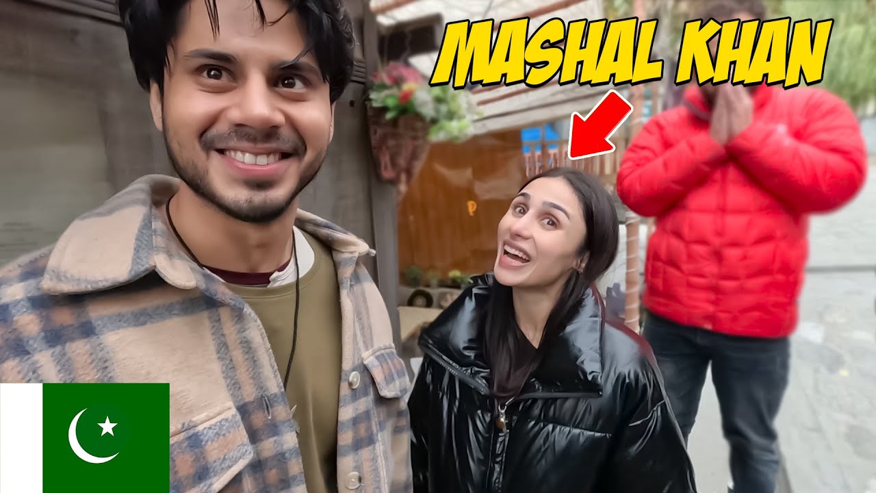I met Famous Pakistani drama actress in Hunza | Trying local food in North of Pakistan 2023 🇵🇰