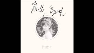 Molly Burch — Downhearted 7 (Full EP)
Support the artists, buy the music : https://tinyurl.com/yb7aqslw
Tracklisting :
00:00 — Downhearted
05:08 — I Adore You
Album : Downhearted 7 (16 Sept. 2016)
Artists / Credits :
Music by — Molly Burch
https://mollyburch.bandcamp.com/
https://www.mollyburchmusic.com/
https://www.facebook.com/mollyburchmusic/
https://www.capturedtracks.com/molly-burch/
Note :
After relocating from Asheville to Austin, Molly found herself reflecting back on past lives and past relationships. Drawing inspiration from Dusty Springfield, Patsy Cline, The Shirelles, and The Everly Brothers, she recorded a mature set of tracks full of vintage atmosphere and dreamy melancholy. Downhearted is a melodic, soulful introduction which dives into the depths of love and lovesickness, giving voice to the desires that separate the two. Molly Burch — Downhearted 7 (Full EP)