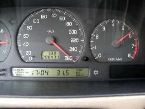 volvo-c70-coupe-2.0-t5-0-260-km/h-top-speed-pushing-to-the-max