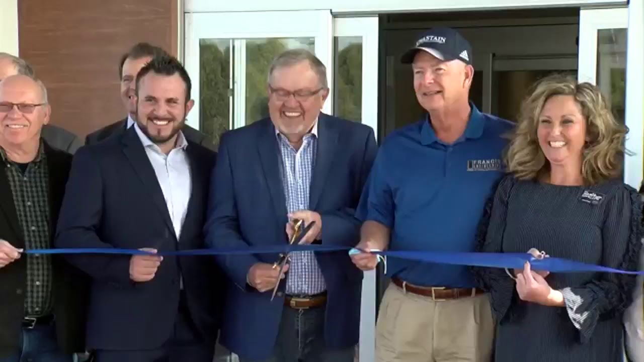 New hotel opens in Paris, Illinois
