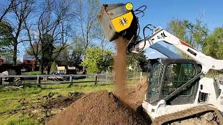 Gyru Star 3-120SL Screening Bucket on a Bobcat Skid Steer