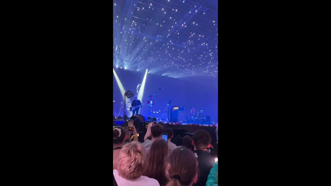 INDOCHINE + LOU SIRKIS | STRASSBURG 21.02.2026