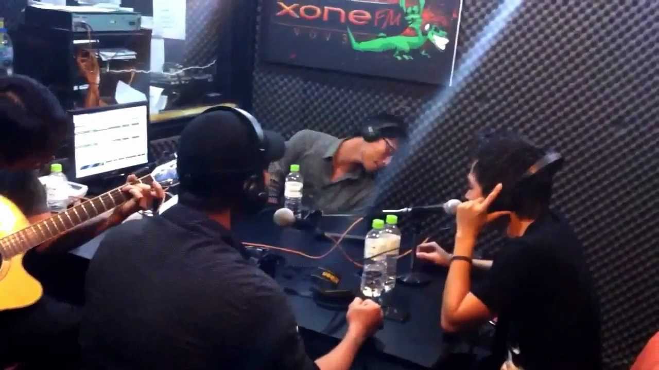 Sóng Tình (Friday Live Jam)