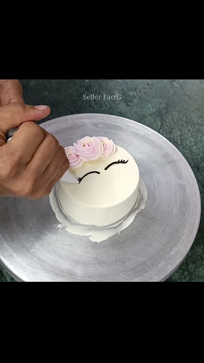 Bento Box Birthday Cake | Lunch Box Birthday Cake #shorts #sellerfactg