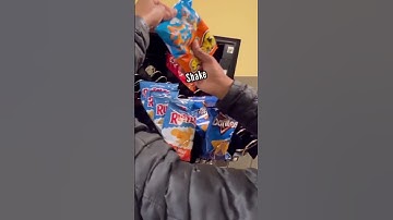 The Right Way To Load A Vending Machine. #vendingmachinebusiness