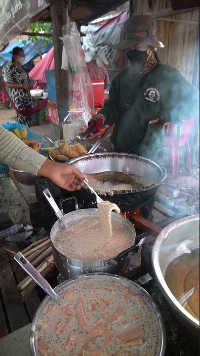 Cooking KH cookies Nom Kruok cake at street - Street Food