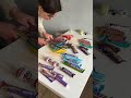 Создание букета из шоколадных батончиков конфет с игрушкой сборка и часть упаковки