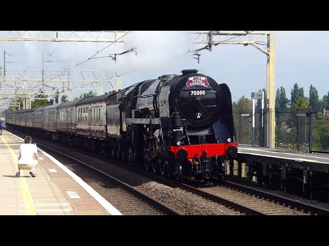 70000 'Britannia' with Great Whistles at over 70mph on 'The Royal Charter' - 03/06/22