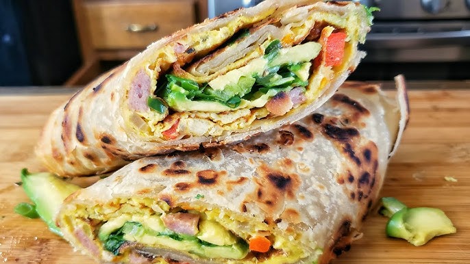 HOW TO MAKE CHAPATI WRAP [ UGANDAN CHAPATI ROLEX [ PARATHA ROLL | Egg  Chapati Roll