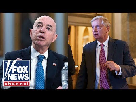 Lindsey graham confronts dhs secretary