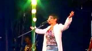 celia mara live: caçador de almas @ bastardista tour 06