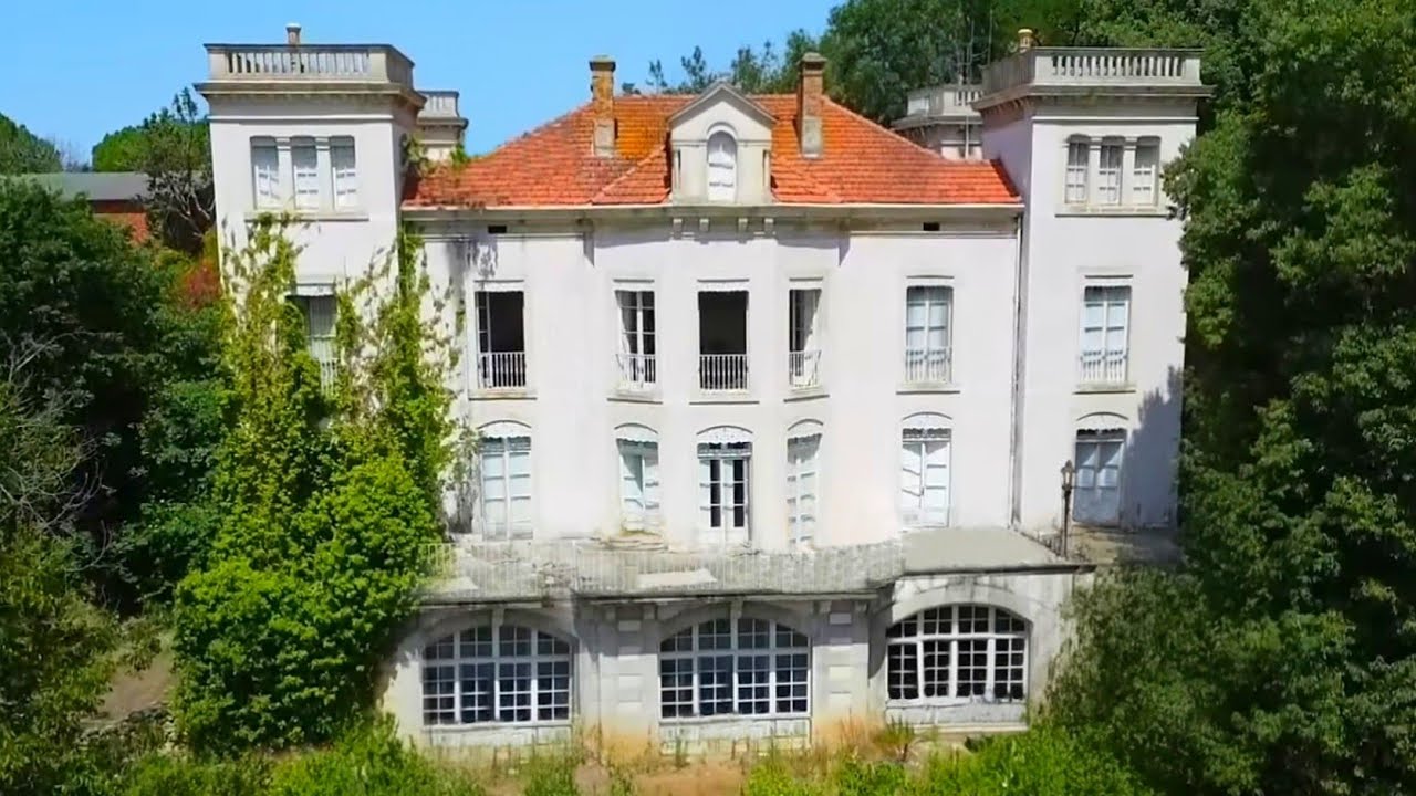 LUJOSO PALACIO ABANDONADO de la NOBLEZA - SIN HEREDEROS | Sitios Abandonados y URBEX