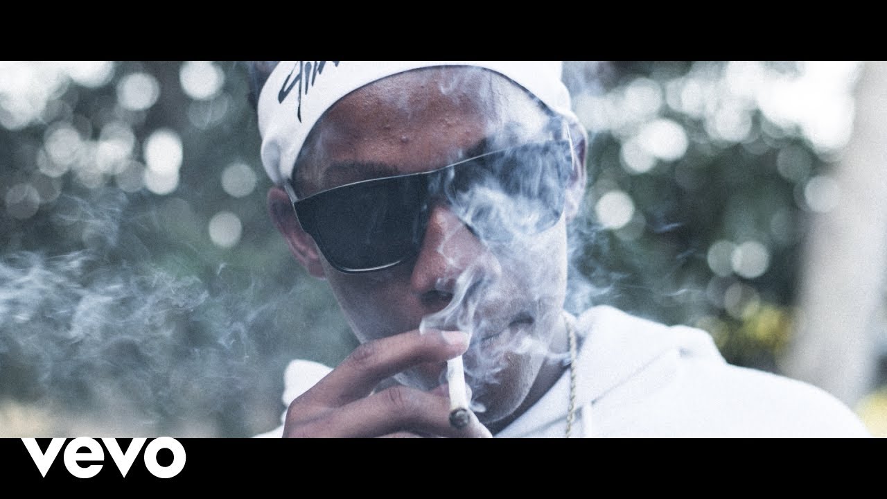 Mira Timmy Blaze - Tuff Chat (Official Video) en YouTube