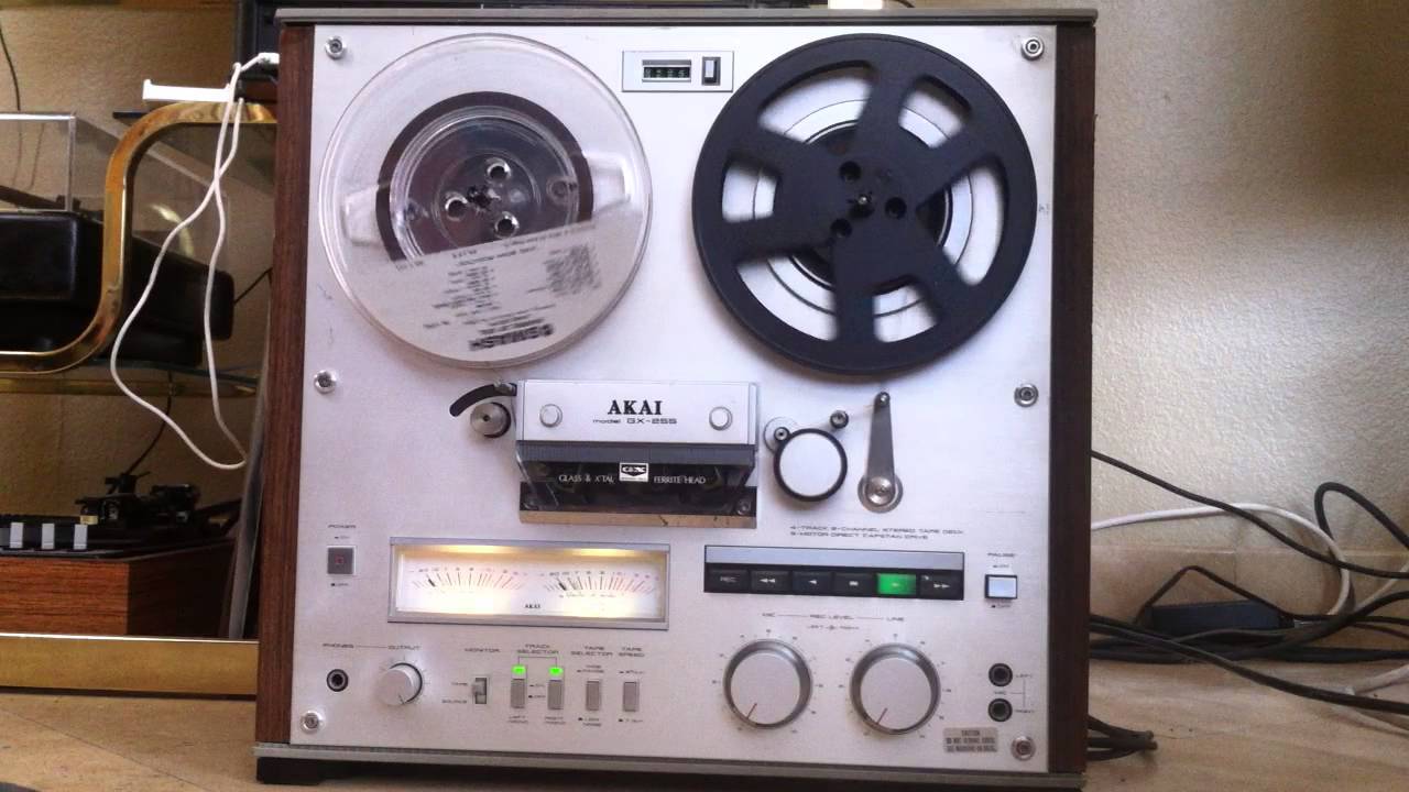 Akai Gx-255 Reel to Reel Stereo Tape Player Vintage