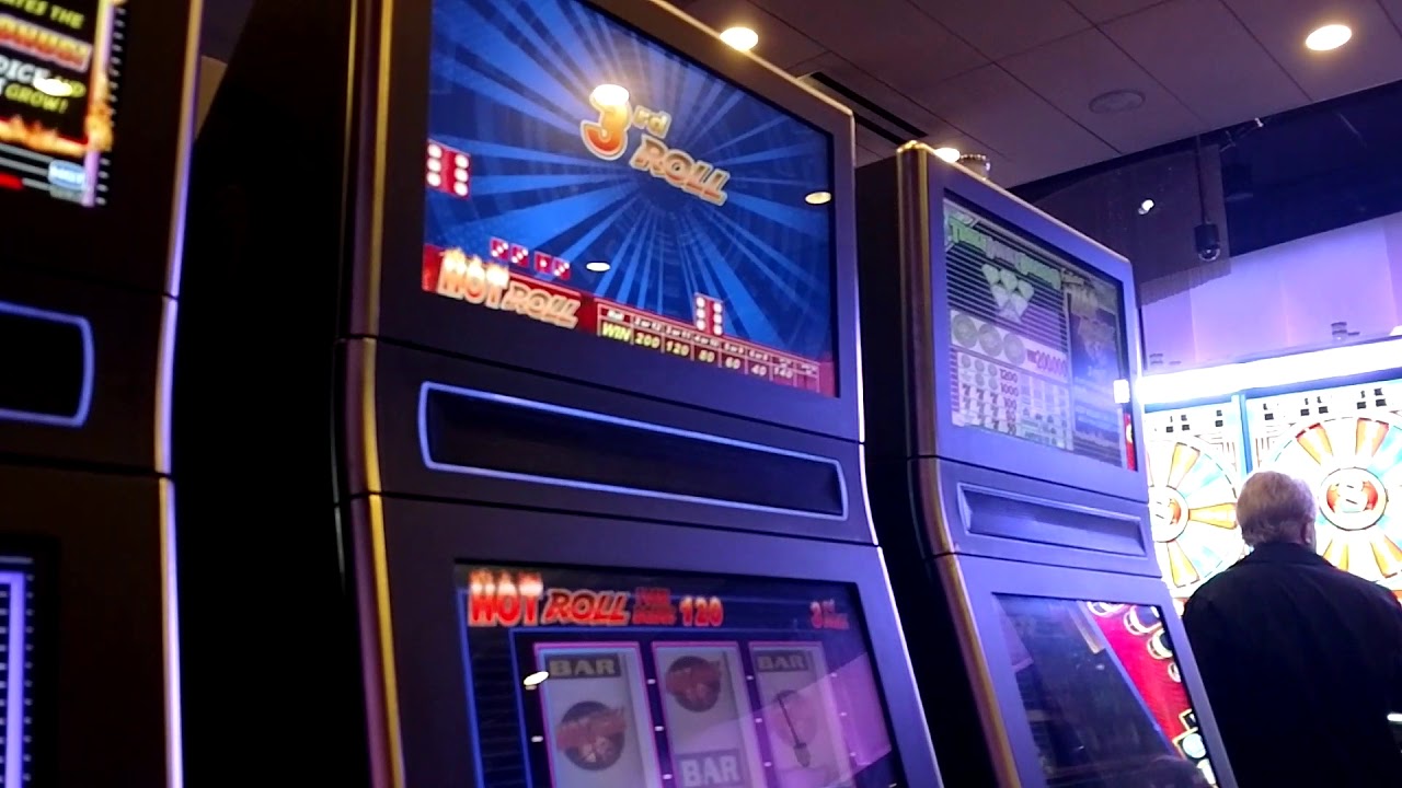 Jan playing slots at Harrah's Cherokee Casino in Cherokee, NC YouTube