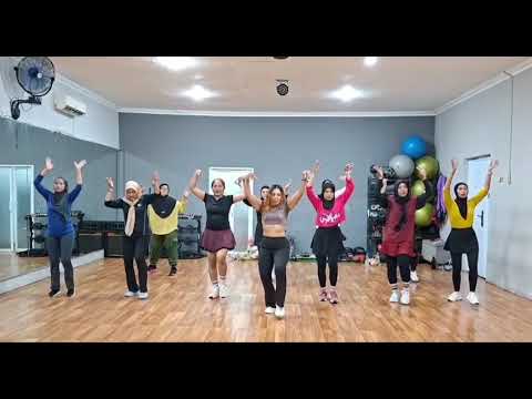 SERIGALA BERBULU DOMBA REMIX || MASTERGYM || KREASI || DANGDUT REMIX || CHOREO |• ZIN NAURA