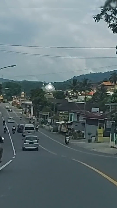 Sopir Avanza ngotot ngejar sopir canggih Travel Hiace gak bisa terus