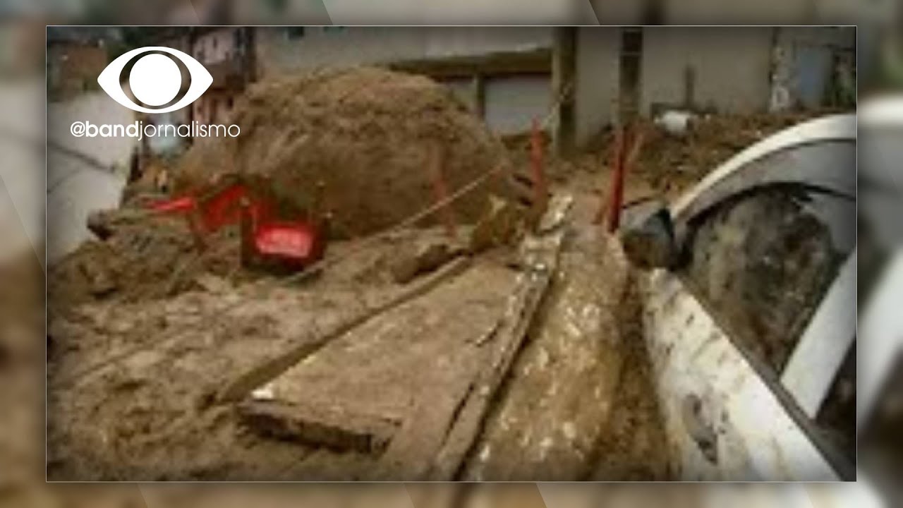 Tragédia em Petrópolis: Morador lembra chuvas de 1988 e 2011 - YouTube