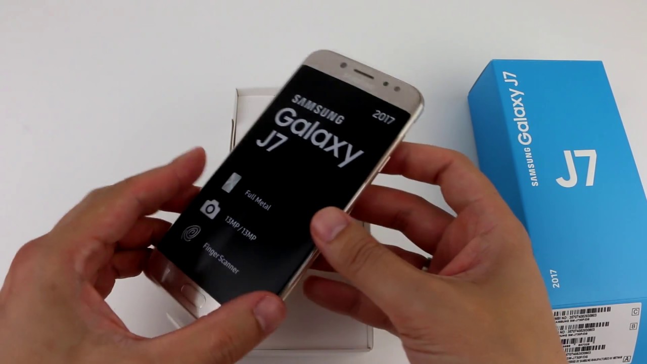 Samsung Galaxy J7 17 Duos Smartphone Review Notebookcheck Net Reviews