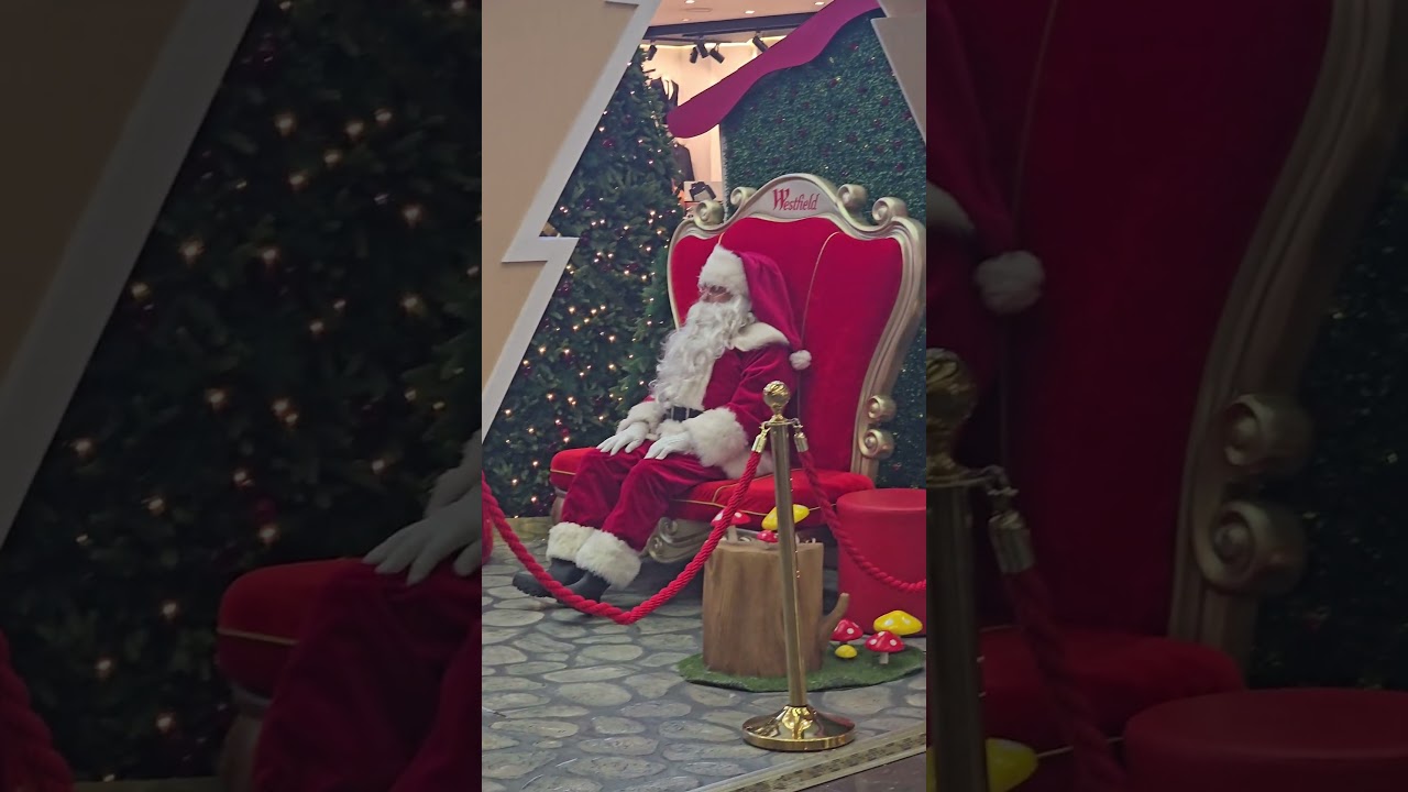 The biggest Shopping Centre Westfield Carousel 🛍😚🤗Perth WA 🎄🎁