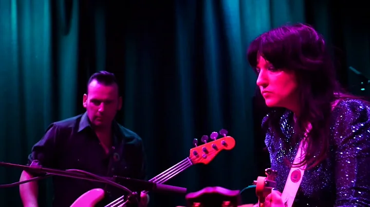 TRACY MCNEIL & THE GOODLIFE   Rain Fall Down