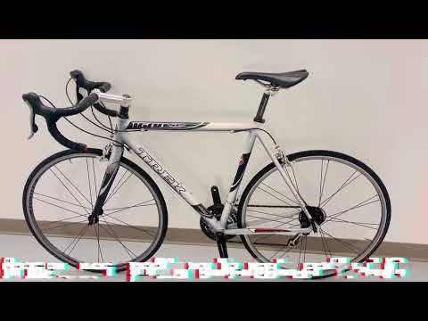 Beautiful Bicycle TREK SLR1600 - Music 