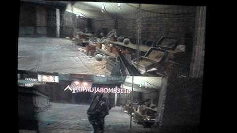 tca glitchcrew-COD4-chinatown-sweet hideing spot near the fruit stands