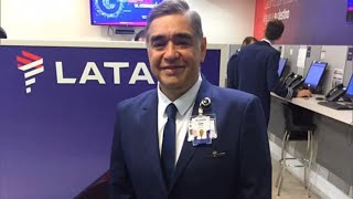 Download Lagu Pilot Suffers Heart Attack Mid-Flight in Airplane Bathroom MP3