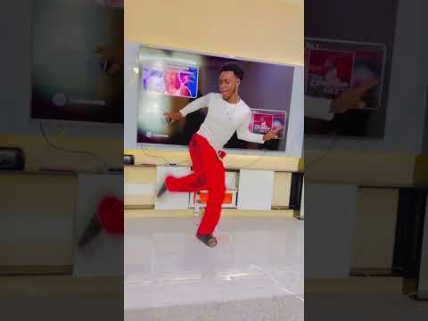 UYUUU JAMAA ANASHAWISHI SANA KUMUANGALIA Dance Amapianotv Amapianodance Amapianodance