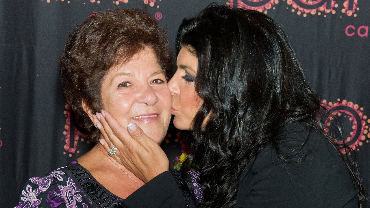 Teresa Giudice Breaks Down After the Death of Her Mother on RHONJ Premiere: 'I Feel Numb'