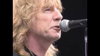 Status Quo - Alton Towers (26-6-2004)