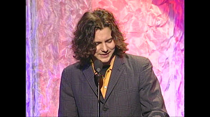 Eddie Vedder Inducts Neil Young at the 1995 Rock & Roll Hall of Fame Induction Ceremony
