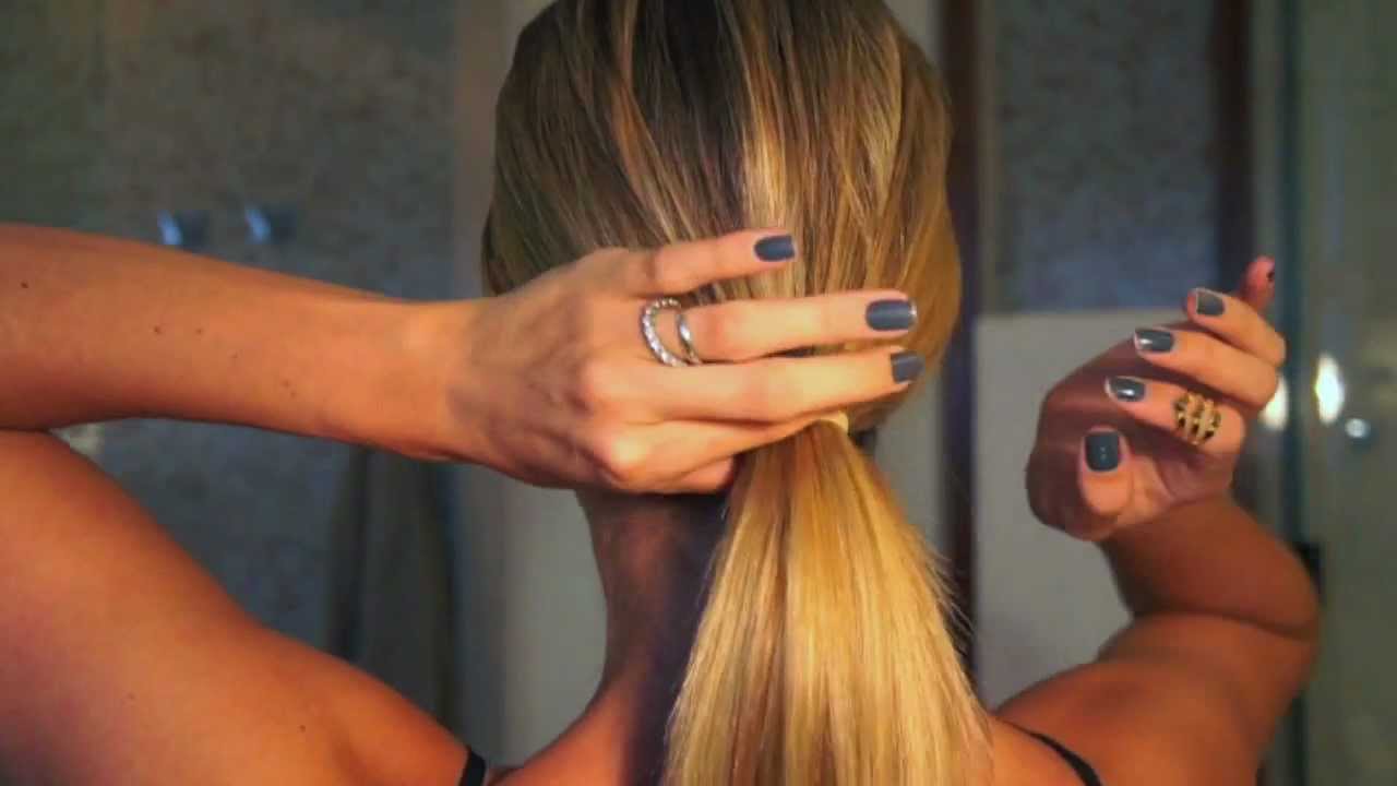 Cabelo rabo torcido por Helena Lunardelli