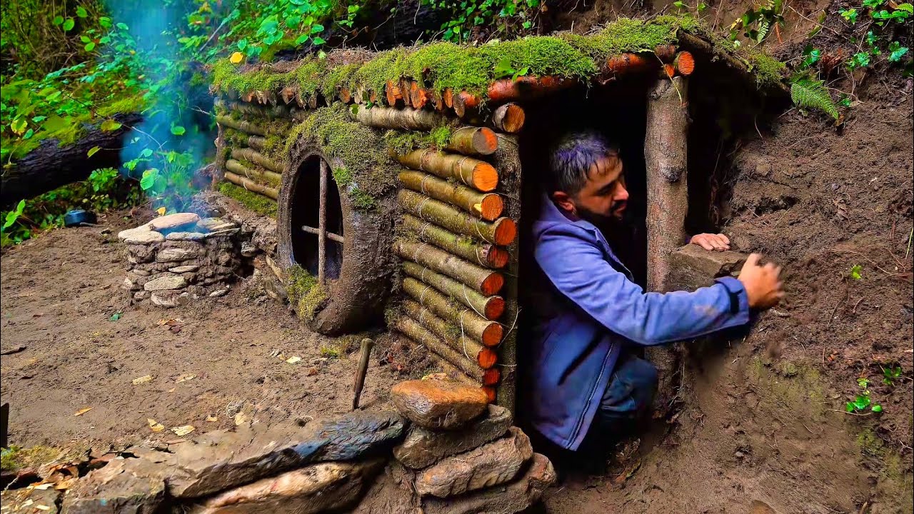 Bushcraft Winter Camping; Building a Warm and Cozy Underground Shelter ...