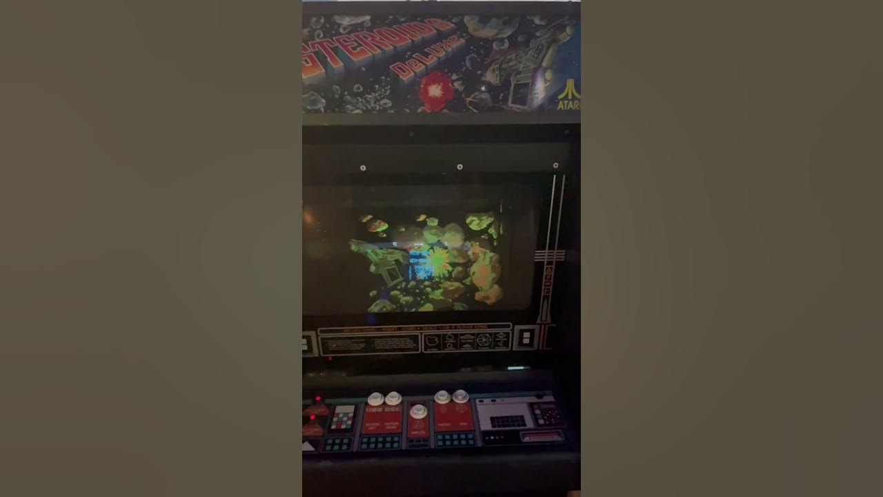 Asteroids Deluxe Atari (1980) Golden Age of Arcades Papa Brad’s Gaming Texas Pinball Tour