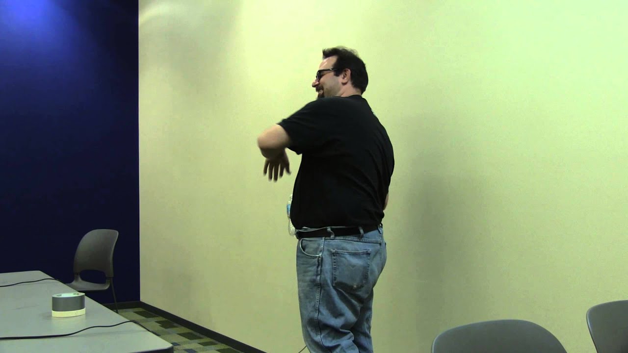 Emmett Plant Discusses Goldfish Tumor Surgery at LUG meeting