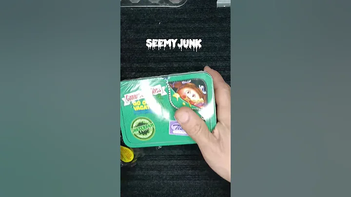 Topps Garbage Pail Kids Go On Vacation 10 Pack Tin Opening #topps#gpk#stickers