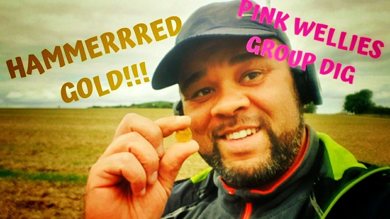 GOLD HAMMERED COIN FOUND ON GROUP DIG,METAL DETECTING UK,XP DEUS