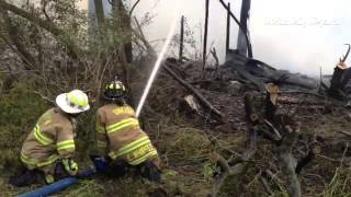 #fire crews battle a structure fire off Hubbard Place in #oneida