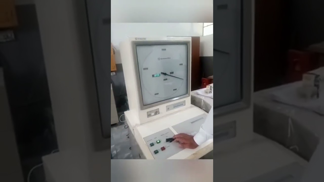 Universal testing machine .