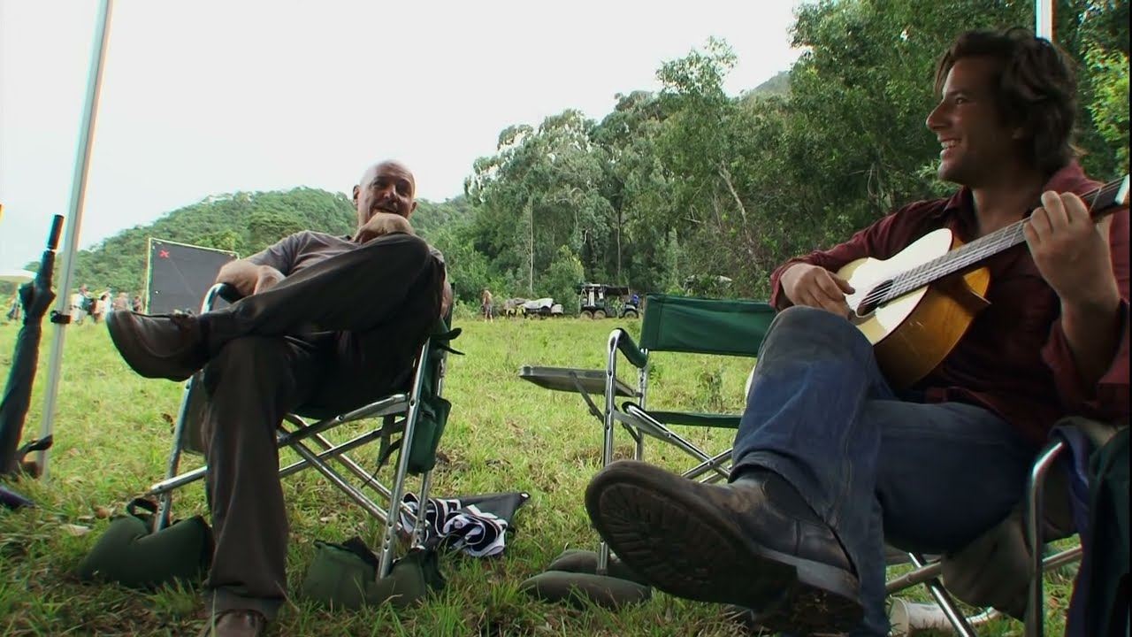 Terry O'Quinn and his theory about transformation into Smoke [LOST]