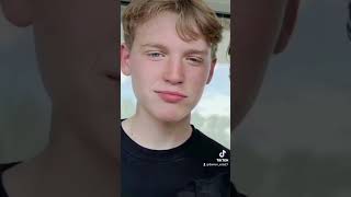 Celebrity ASHLEY!... LOOK AT ME! 👀Cormac Hyde-Corrin👀😍 #harrygreene #cormachydecorrin #heartstopper Wealth