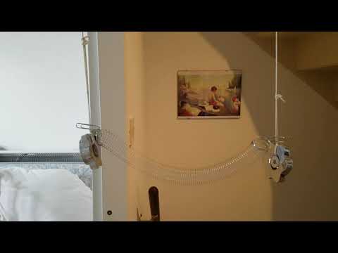 Coupled oscillator with